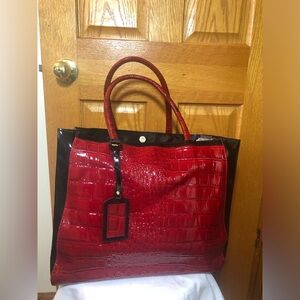 Red Croc-Embossed Large Tote Bag - Women